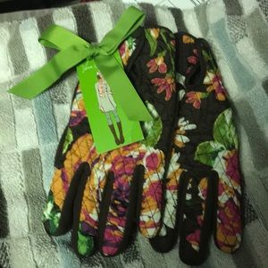 Vera Bradley gloves
